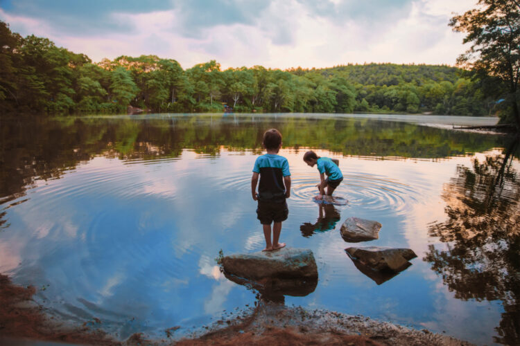 Growing Up Free: Preventing Nature Deficit Disorder in Children